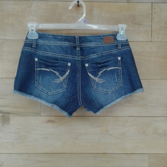 Almost Famous Always Fabulous - Picture 2 of 5